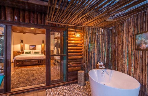 Nuea Khlong Hotel | Koh Jum Ocean Beach Resort