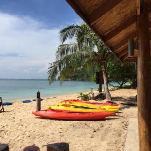 Ko Ngai Resort | Koh Ngai Paradise Beach