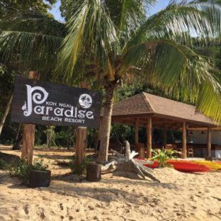 Ko Ngai Resort | Koh Ngai Paradise Beach