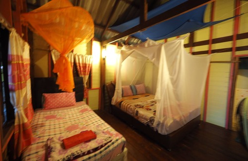 Nuea Khlong Hotel | Koh Phu Valley
