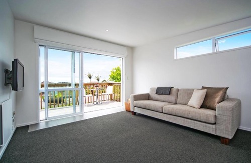 Kohimarama Bed & Breakfast | Kohimarama Beach Bed & Breakfast