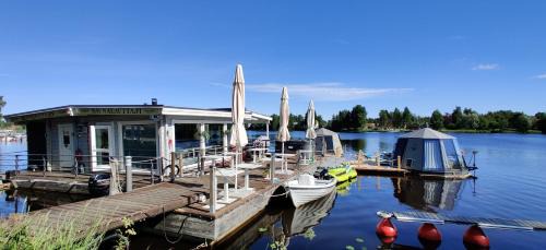 Oulu Boat Rental | Koivuranta Igloos