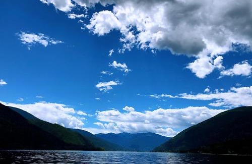 Nelson Hotel | Kokanee Glacier Resort