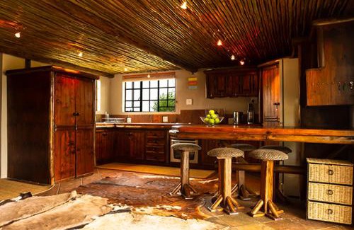 Vredefort Other | Kokolofitwe Game Lodge