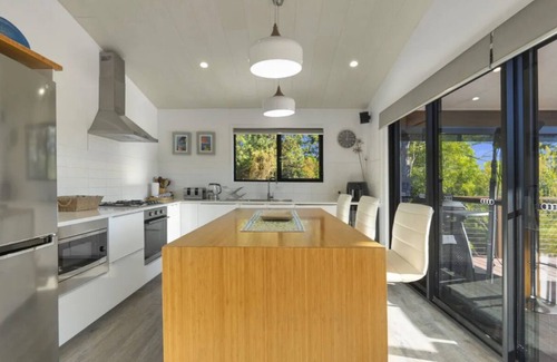 Kingfisher Bay House | Kokomo at Kingfisher Bay