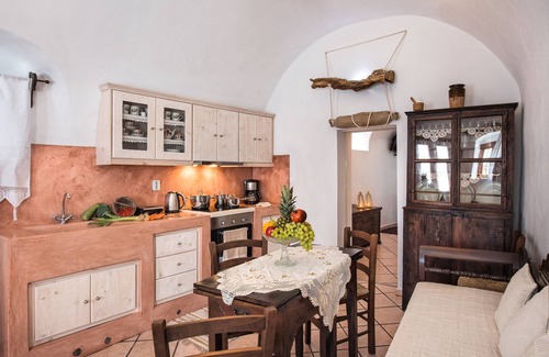 Emporio House | Kokos Traditional Houses