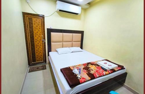 Kolkata Hotel | ! KOLKATA Dev Guest House #Howrah Kolkata Near Railway Station - Free Wifi - Fully Air Conditioned - Good and Spacious Room - Excellent Service Recommended Hotel