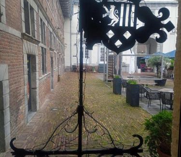 Sint-Truiden Hotel | KolMojen