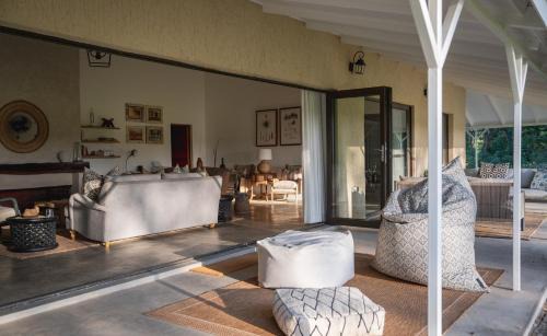 Pont Drift Villa | Kolokolo Safari Home - Mashatu Game Reserve