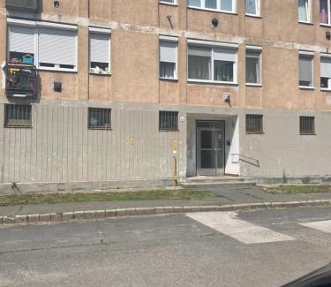 Kazincbarcika Apartment | Kolor House Apartman