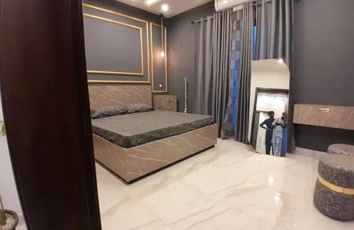 Jamshedpur Hotel | Komalthuri Lounge