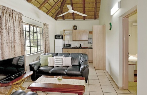 Komatipoort Bed & Breakfast | Komati River Chalets