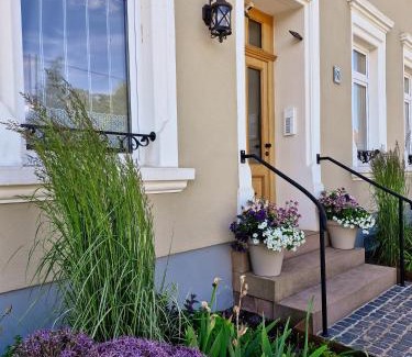 Losheim am See Apartment | Komfort Ferienwohnungen mit Wellness-Garten - Gästehaus am Bachlauf - Losheim am See