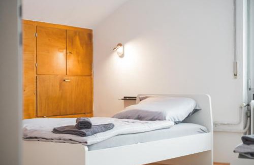 Ebersbach an der Fils Apartment | KOMFORT Monteurwohnungen Ebersbach RAUMSCHMIDE