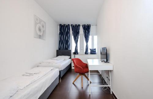 Schloß Neuhaus Apartment | Komfortable 2-Zimmer-Ferienwohnung mit separatem Eingang und Highspeed WLAN