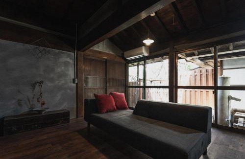 Chuo Villa | Kominakayado LOOF Iwainoie