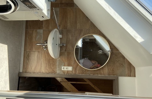 Wallersdorf Apartment | Komplett Ausgestattete 4 Zi Wohnung