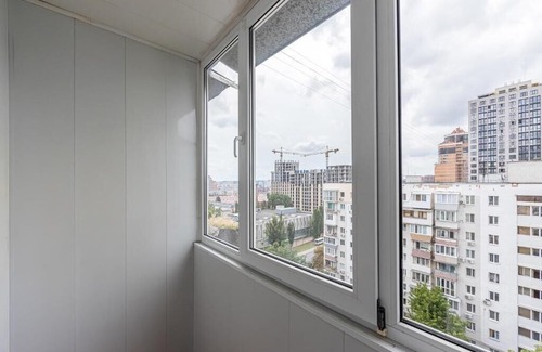 Pechers'kyi District Apartment | -kon15- in Київ