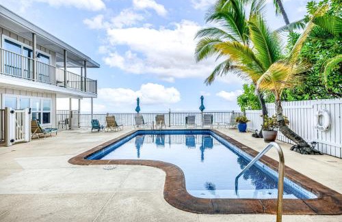 Kailua-Kona Apartment | Kona Riviera Villa #104