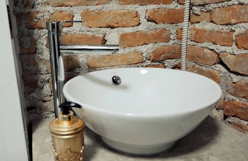 Usak House | Konak Esila Pansiyon