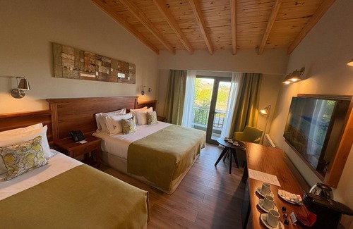 Macrozona Meseta Cerro Calafate Hotel | Konke Calafate