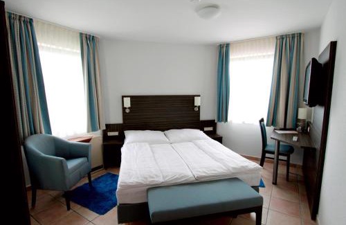 Meckenheim Hotel | Konoba