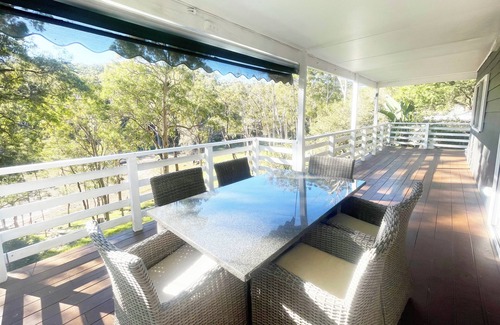 Smiths Lake House | Kookabana, is a peaceful Lakefront getaway,kayaks,wi-fi on SmithsLake