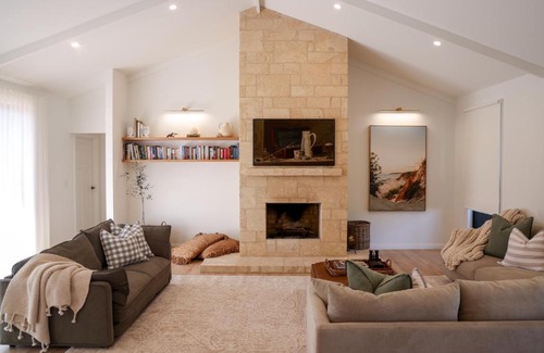 Waterhouse House | Kookaburra Beachhouse - Coastal Farmhouse Retreat