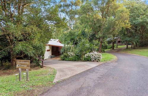 Ravensbourne Ski Chalet | Kookaburra Kottage Luxury Chalet 2 Bedroom