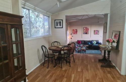 Tumbarumba House | Kooloora Cottage