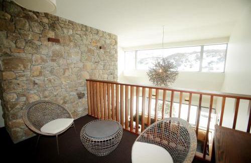 Perisher Valley Cabin | Kooloora Lodge
