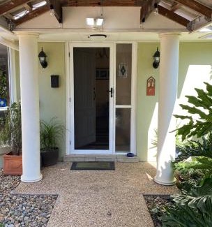 Kooralbyn House | KooralBnB