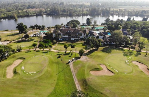 Pak Thong Chai Resort | Korat Country Club Golf and Resort