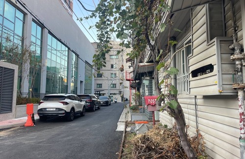Jegi-dong House | Korea Univ. station simple house