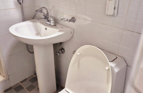 Sinwon-dong Apartment | Korean decor photo zone, 2BR Seoul APT, Free Parking, near Myeongdong & Hongdae