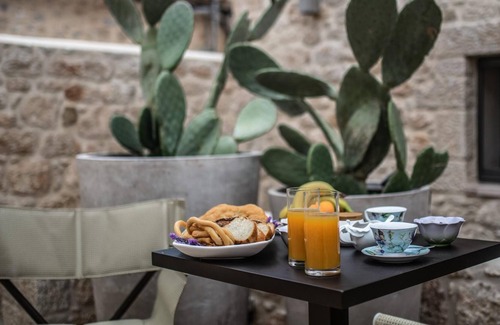 Oitylo House | Korona Boutique Hotel - Deluxe Room
