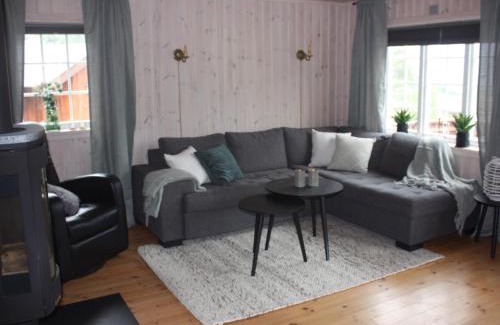 Stryn Villa | Koselig Familie Hytte Hydla Stryn skisenter
