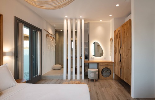 Naousa Hotel | Kosmitis Suites & Villas