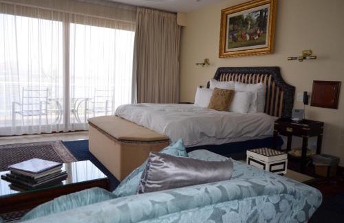 Kosmos Bed & Breakfast | Kosmos Manor Guest House