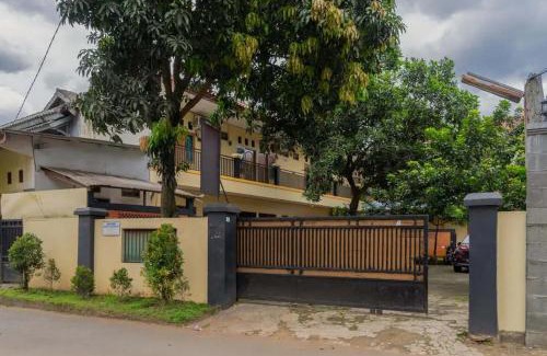 Ciputat Hotel | Kostawira Syariah Bintaro Mitra RedDoorz