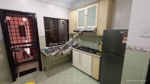 Downtown Kota Kinabalu Apartment | Kota Kinabalu Marina Condo Mr J