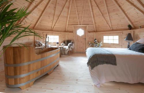 Le Mesnil-Villement Other | kotaventure romantique