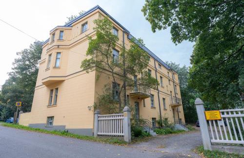 Turku Apartment | Kotimaailma Villa Hortus - Homey Studio for 2