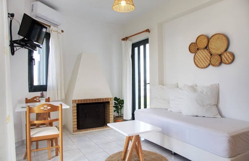 Scala House | Koukounari Apartments