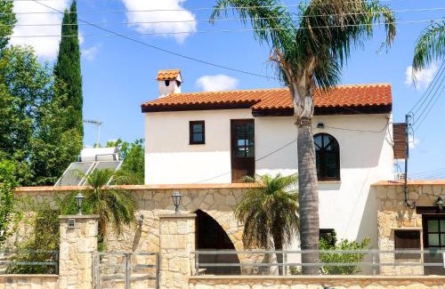 Pano Akourdalia Villa | Koutsini Villa