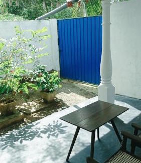 Ahangama House | Kouzi House