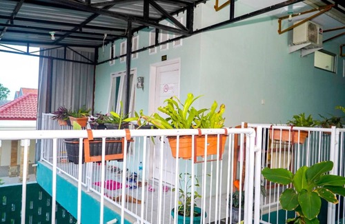 Tegal House | Kozi Kost Paviliun