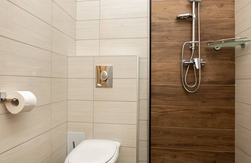 Cerklje ob Krki Hotel | Kozjanski dvor