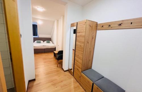 Cerklje ob Krki Hotel | Kozjanski dvor