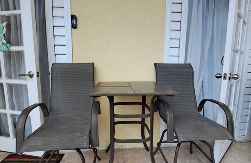 Camperdown Apartment | Kozy Kingston Condo at Merrivale Apartments
